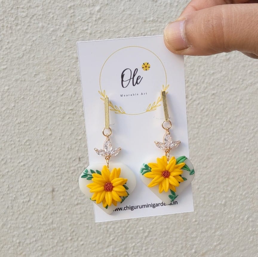 Daisy Danglers