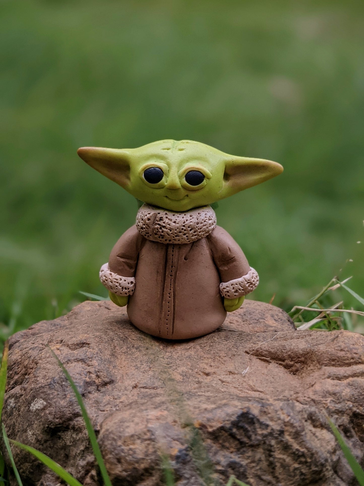 Miniature Baby Yoda figurine polymer clay key chain star wars alien handcrafted