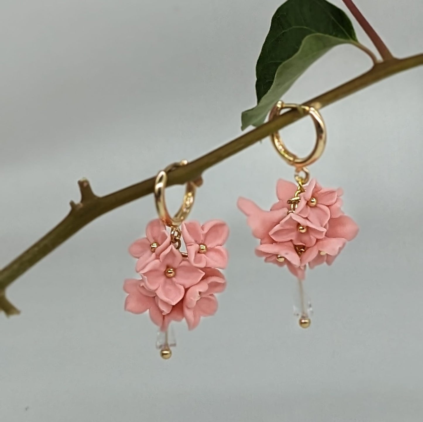 Pink flowers cluster drop earrings