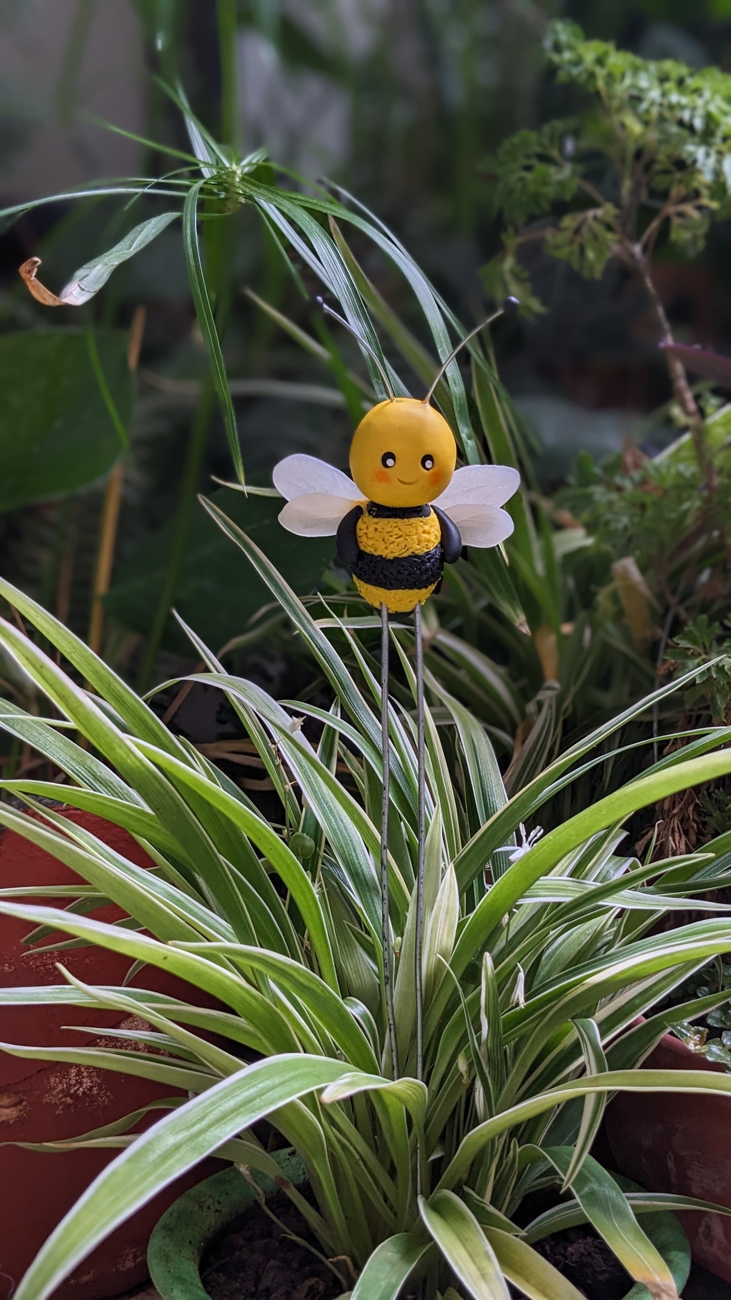 Honey Bee Garden Stake